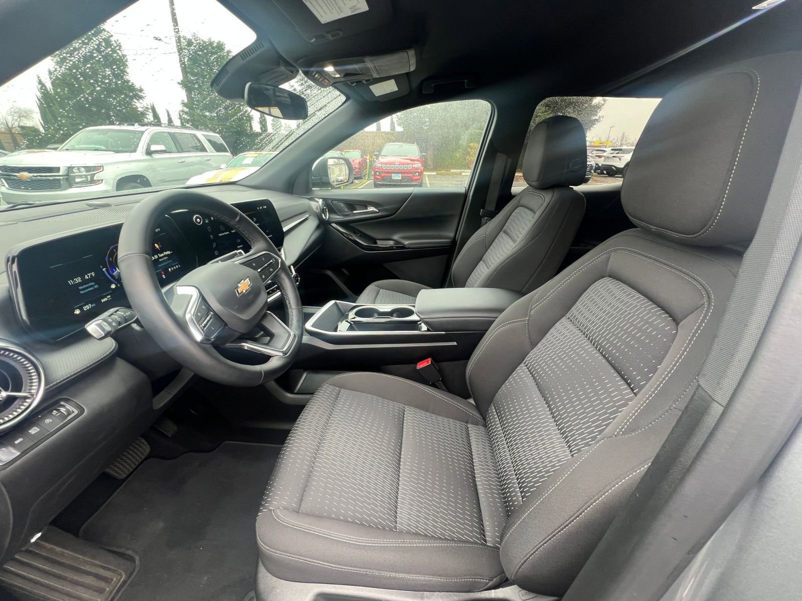 Thumbnail: 2025 Chevrolet Equinox - 27