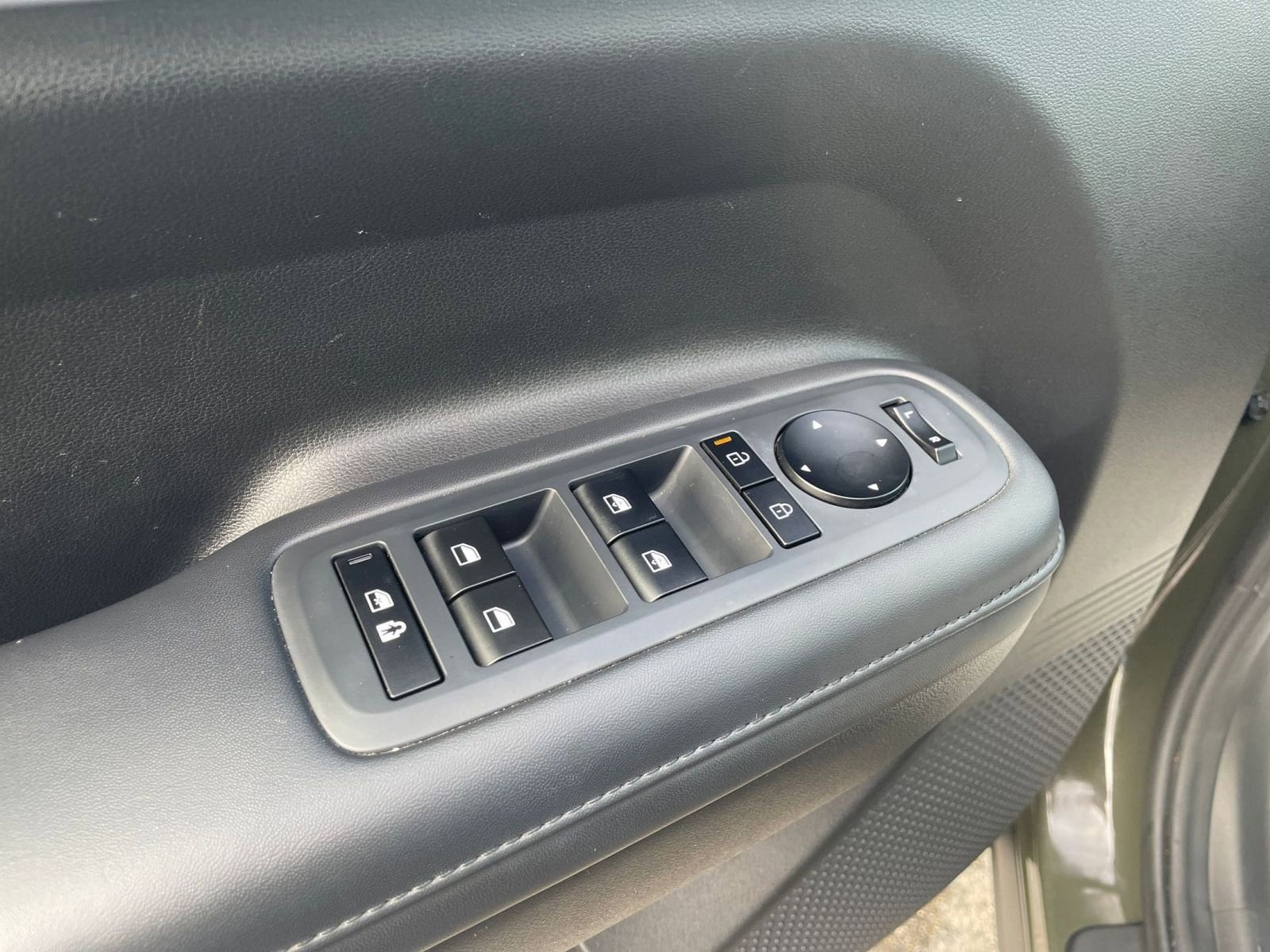 Thumbnail: 2025 Hyundai Santa Fe - 20