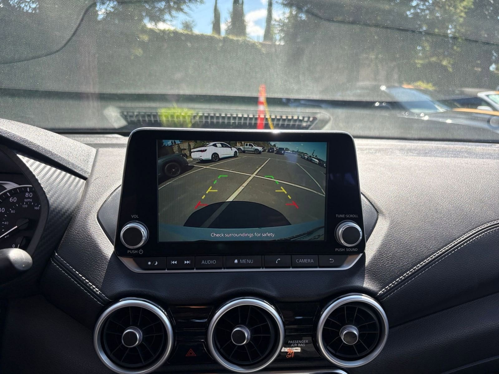 Thumbnail: 2025 Nissan Sentra - 22