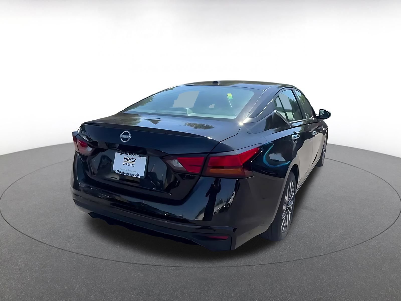 Thumbnail: 2025 Nissan Altima - 11