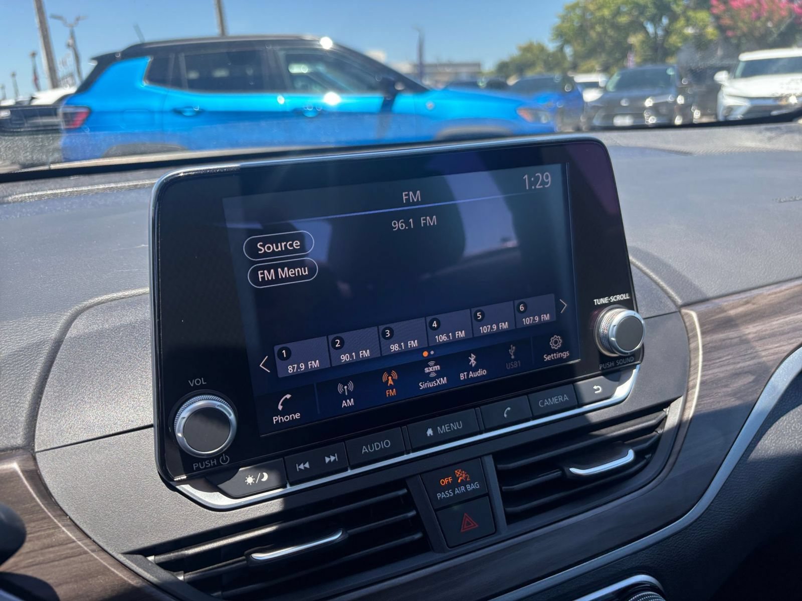 Thumbnail: 2025 Nissan Altima - 20