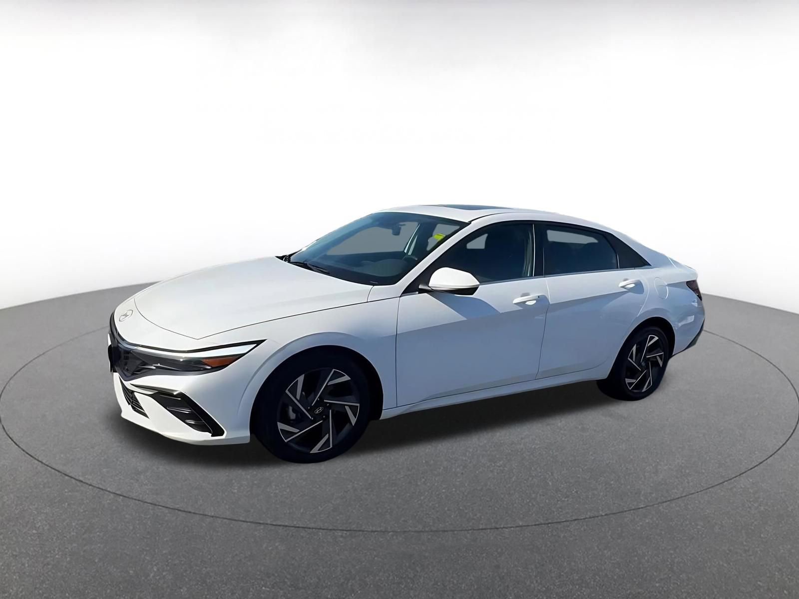 Thumbnail: 2025 Hyundai Elantra - 8