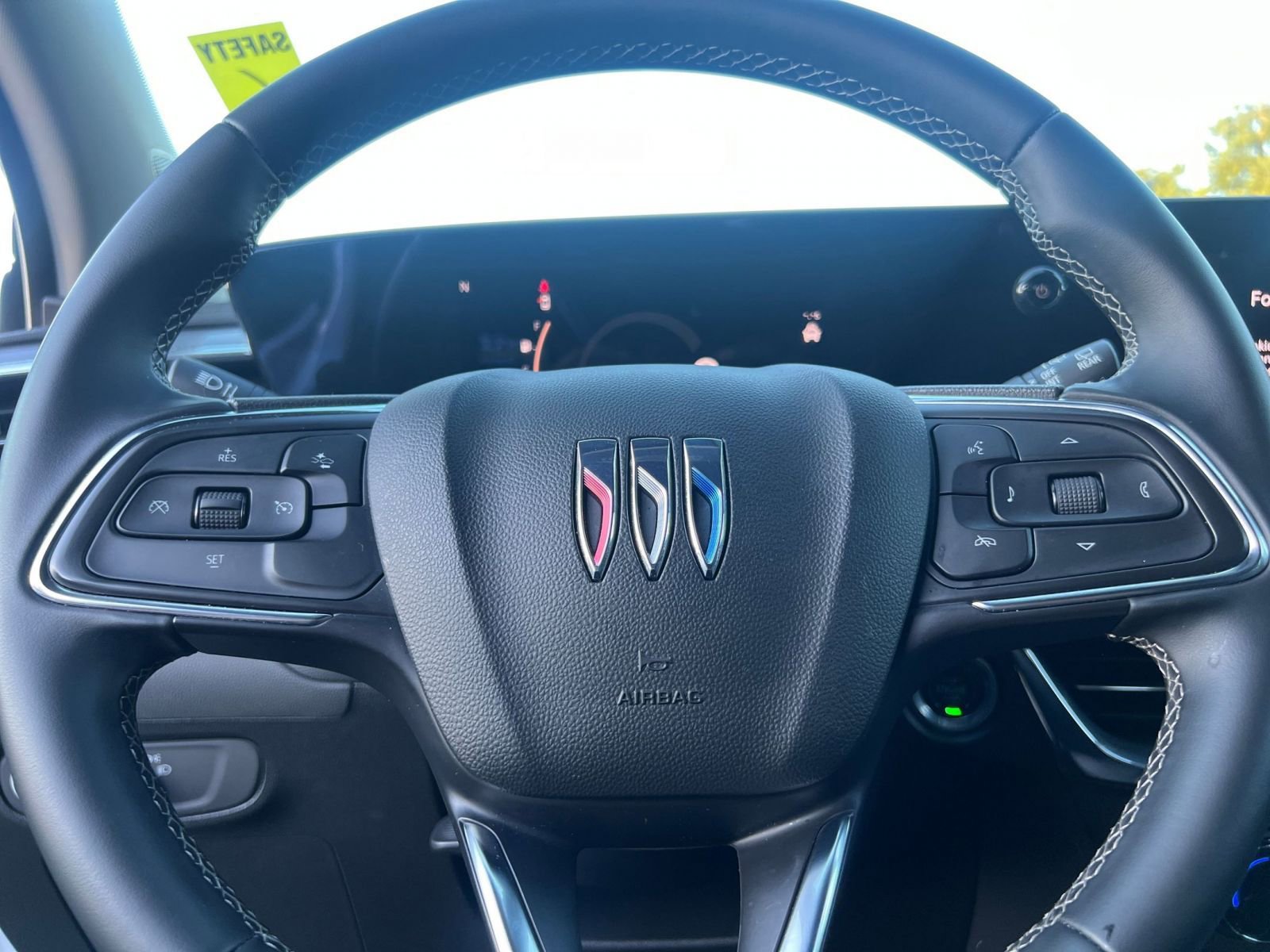 Thumbnail: 2025 Buick Encore GX - 28