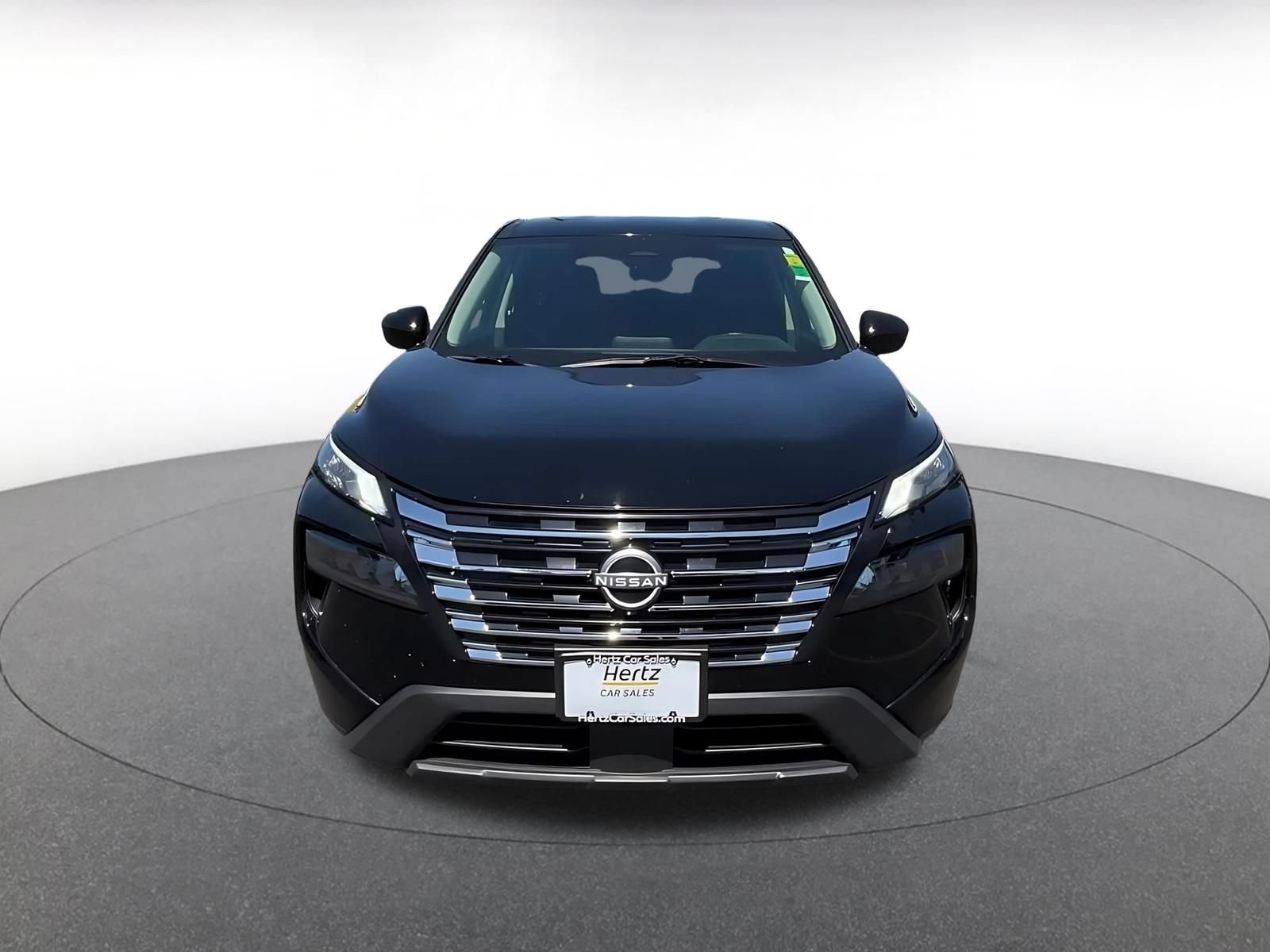 Thumbnail: 2025 Nissan Rogue - 4