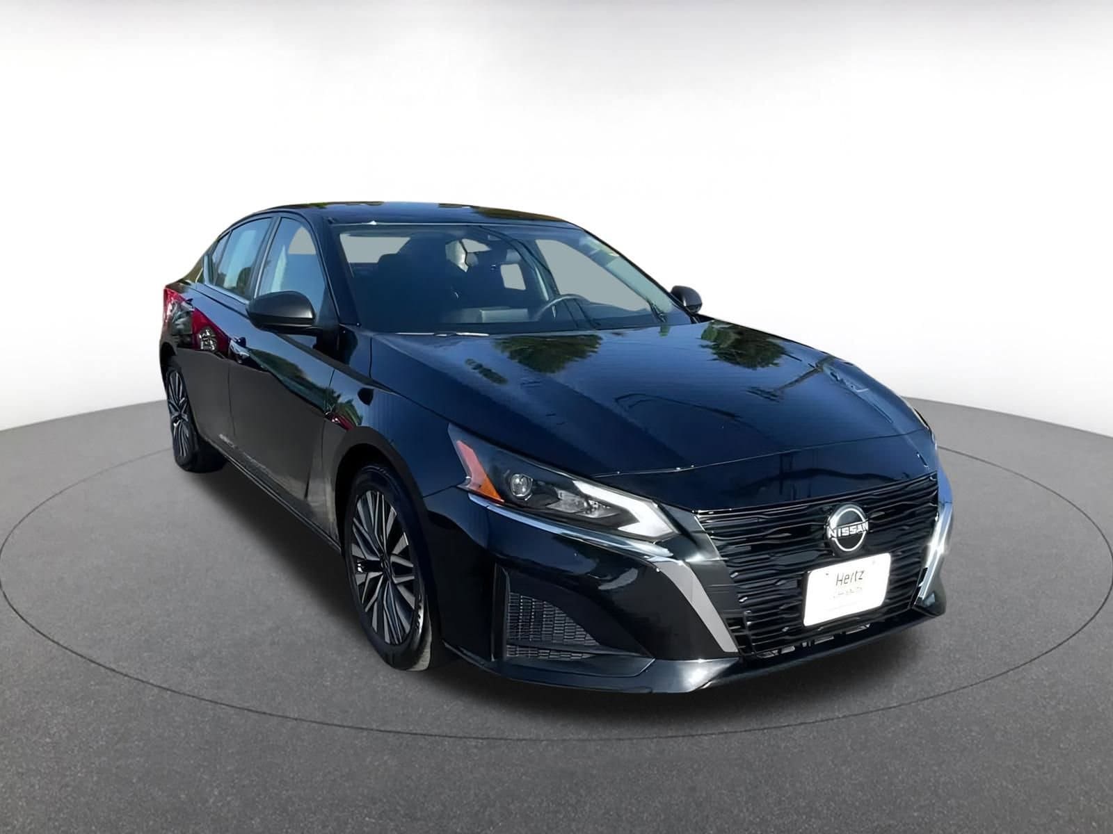 Thumbnail: 2024 Nissan Altima - 3