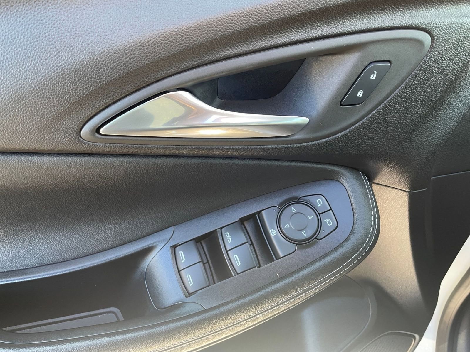 Thumbnail: 2025 Buick Encore GX - 20