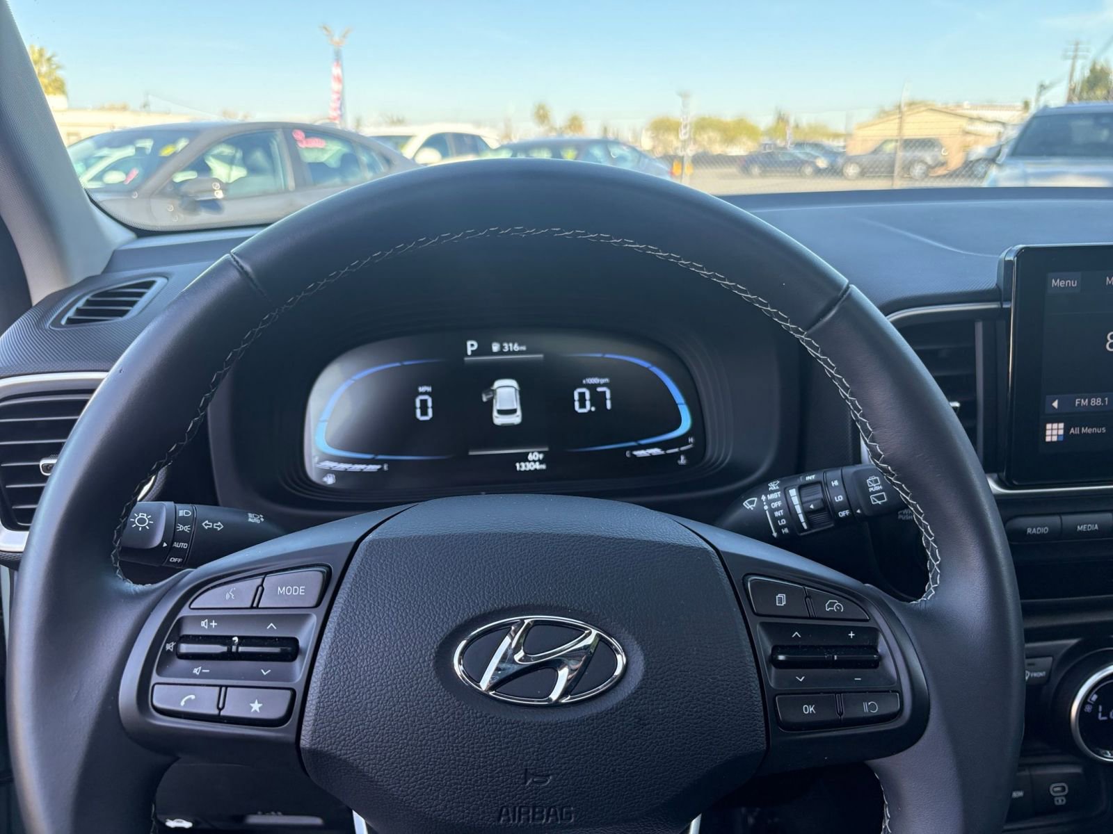 Thumbnail: 2025 Hyundai Venue - 27