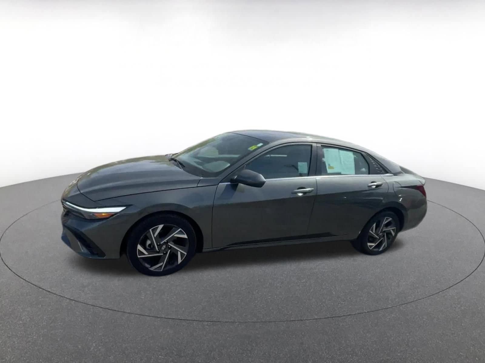 Thumbnail: 2025 Hyundai Elantra - 8