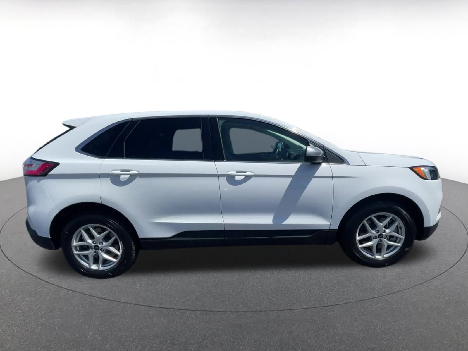 Thumbnail: 2024 Ford Edge - 16
