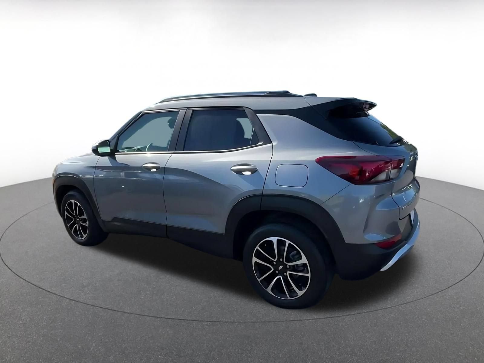 Thumbnail: 2025 Chevrolet TrailBlazer - 8