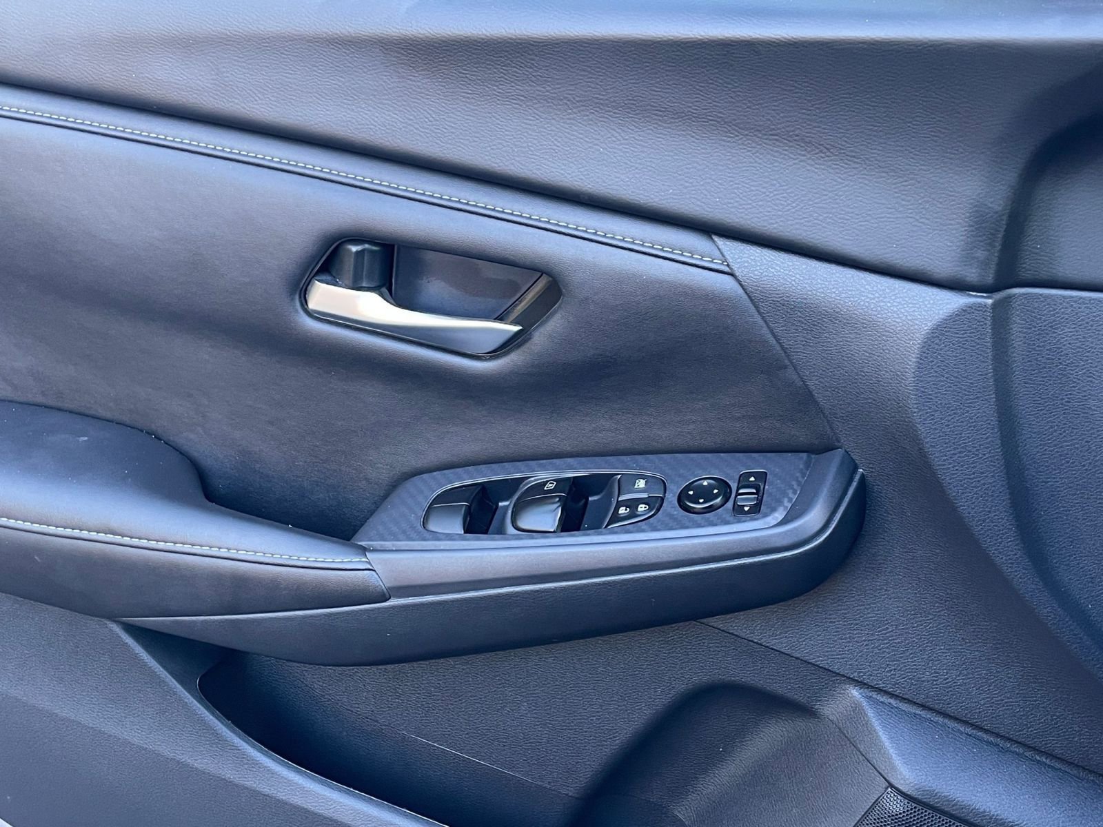 Thumbnail: 2025 Nissan Sentra - 18