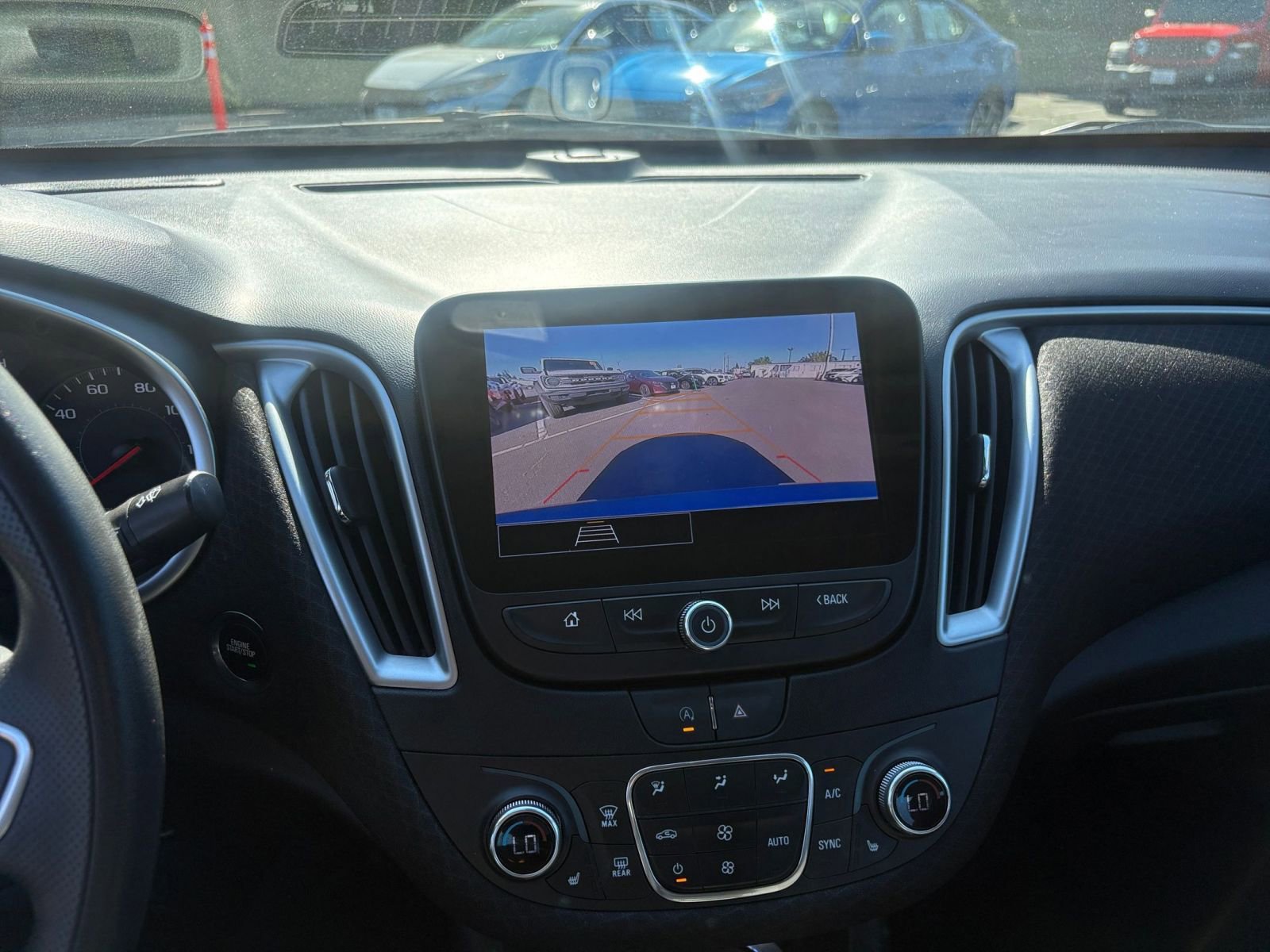 Thumbnail: 2024 Chevrolet Malibu - 25