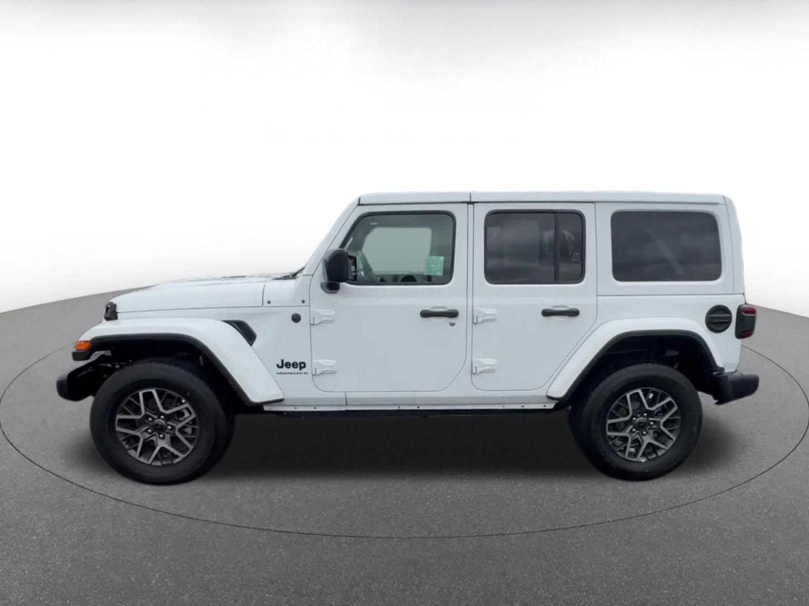 Thumbnail: 2025 Jeep Wrangler - 9