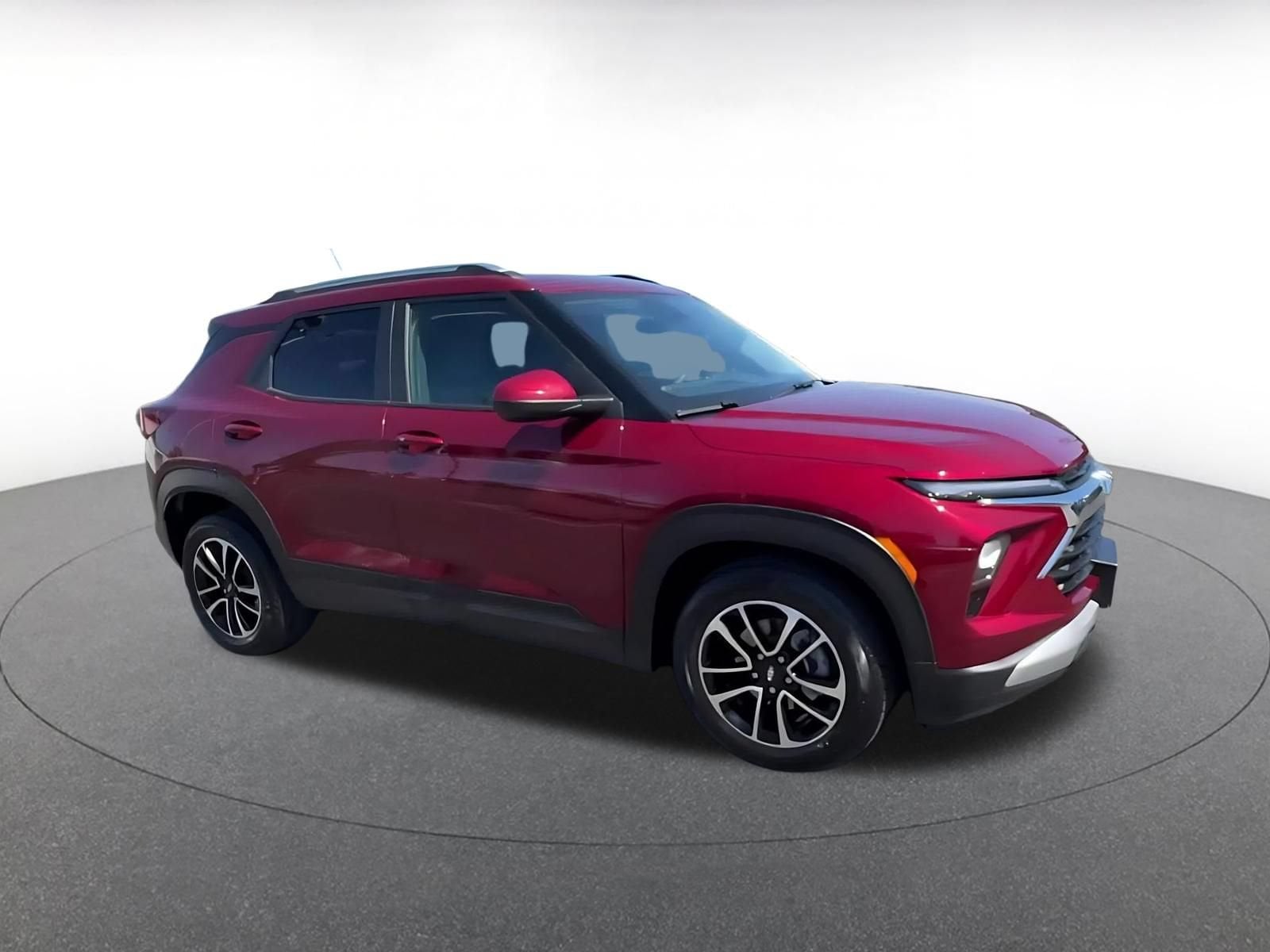 Thumbnail: 2025 Chevrolet TrailBlazer - 2