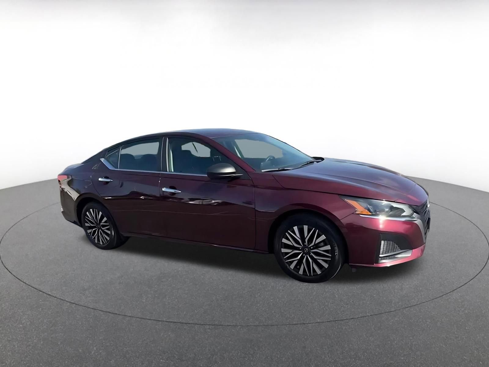 Thumbnail: 2025 Nissan Altima - 2