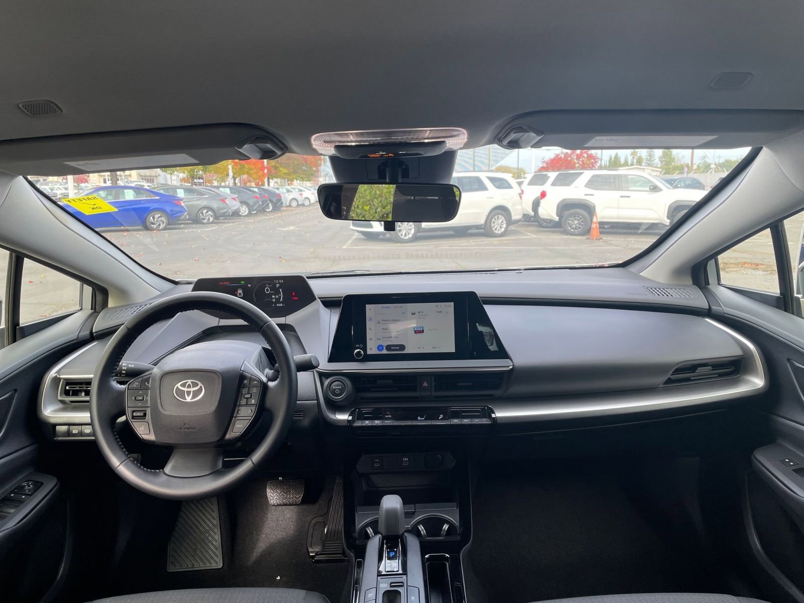 Thumbnail: 2025 Toyota Prius - 32