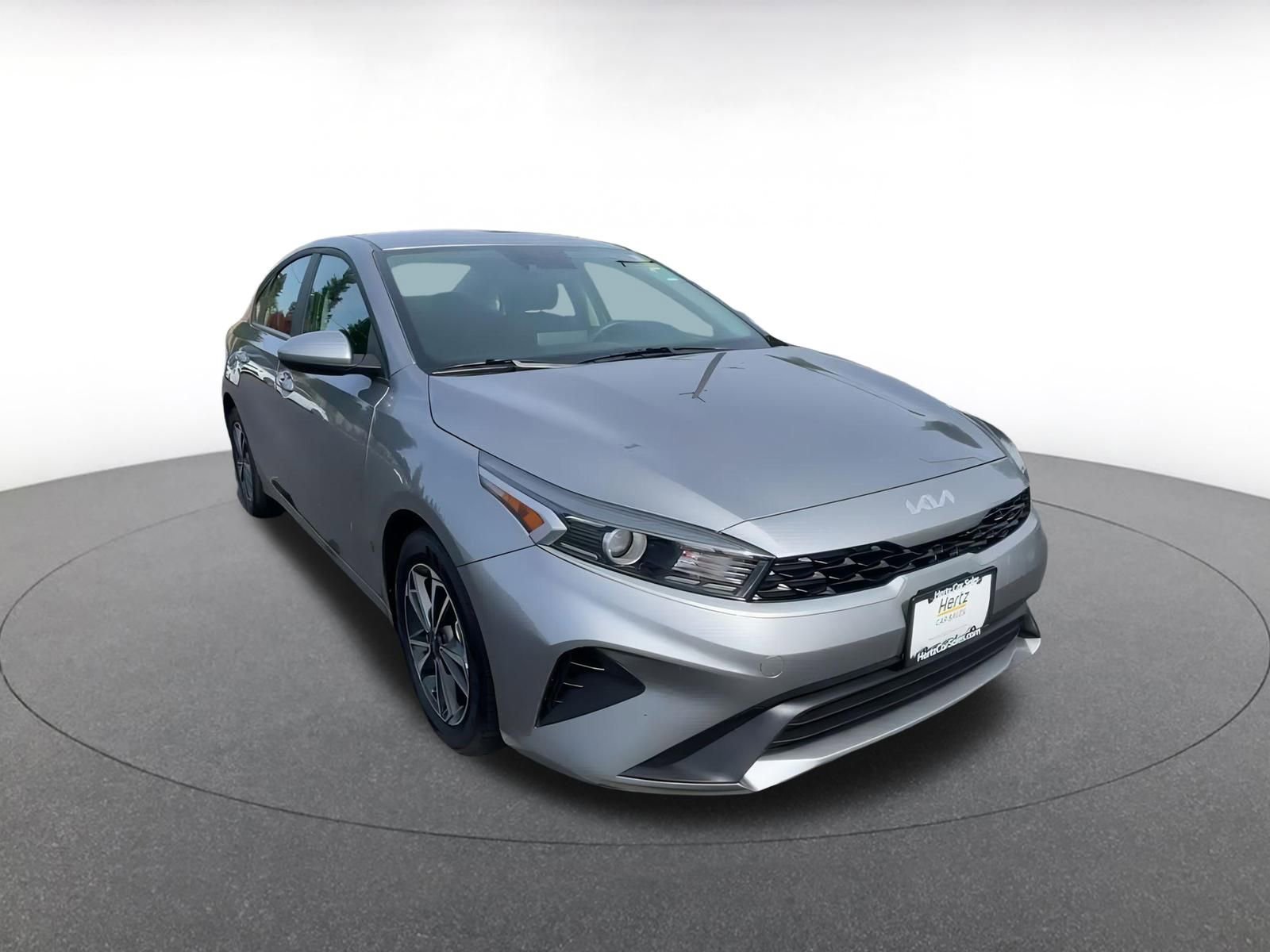 2024 Kia Forte LXS 3