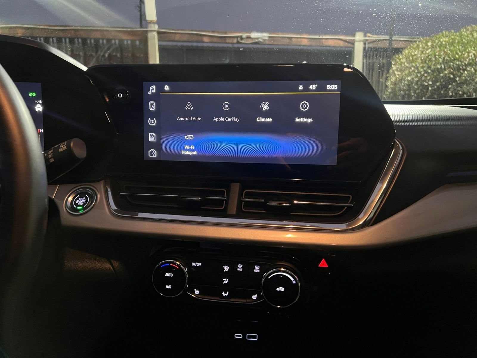 Thumbnail: 2025 Chevrolet Trax - 18