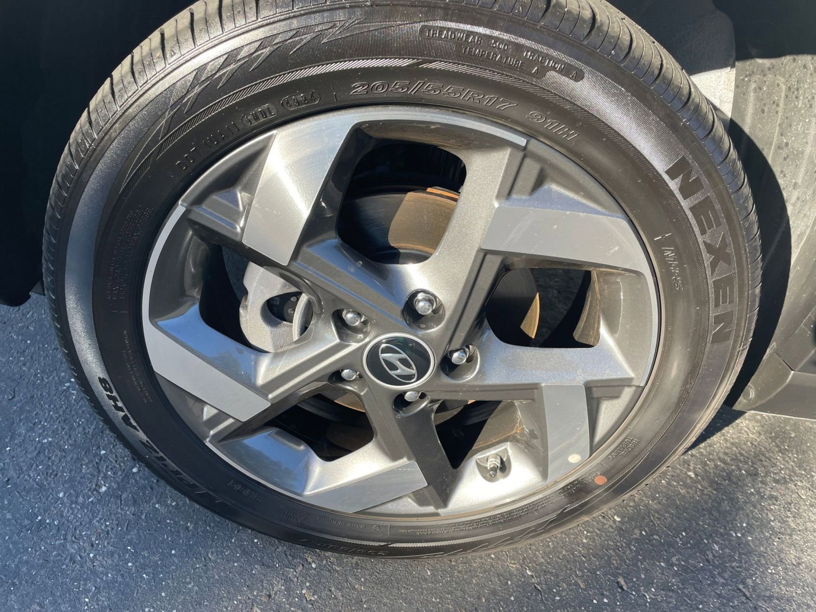 Thumbnail: 2025 Hyundai Venue - 29