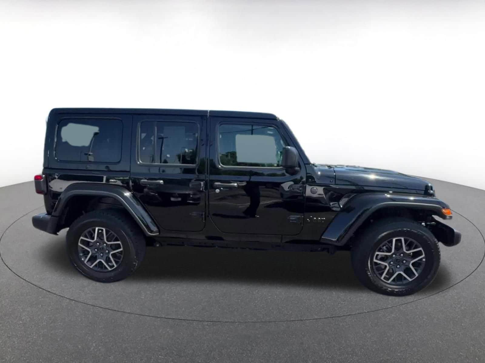 Thumbnail: 2025 Jeep Wrangler - 14