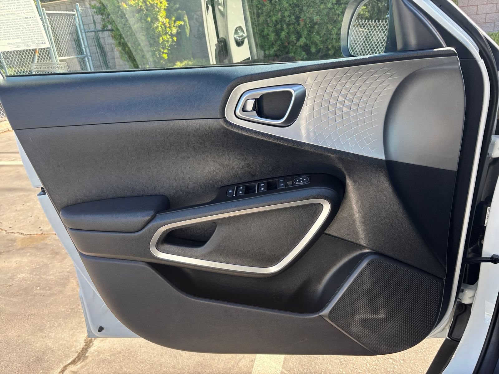 Thumbnail: 2025 Kia Soul - 18