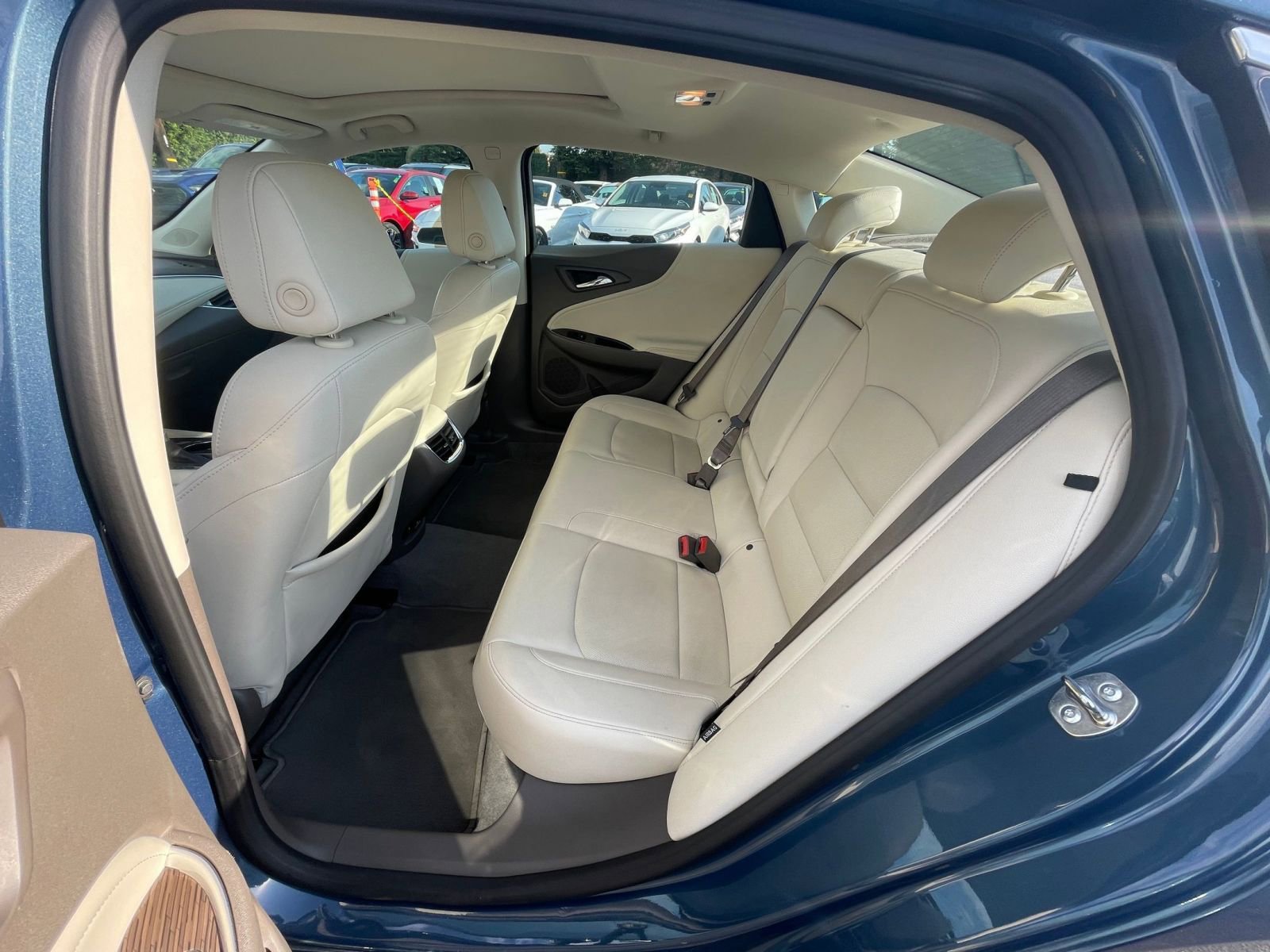 Thumbnail: 2024 Chevrolet Malibu - 25