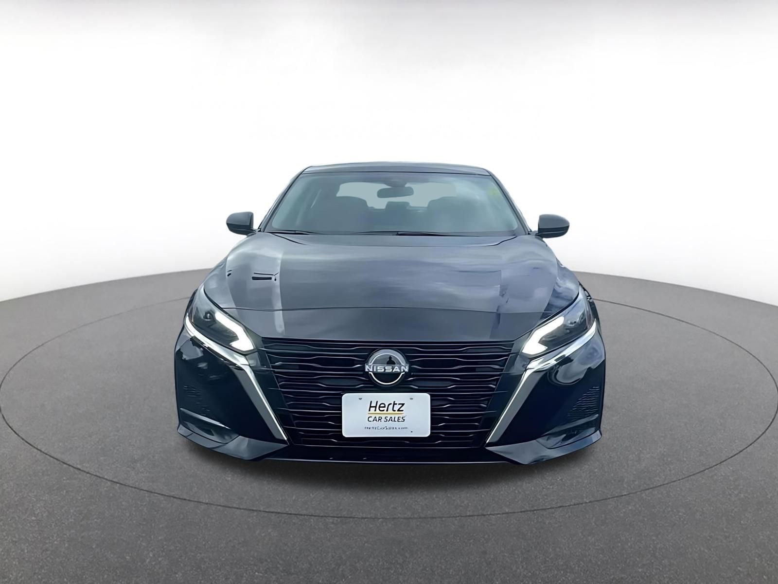 Thumbnail: 2025 Nissan Altima - 4