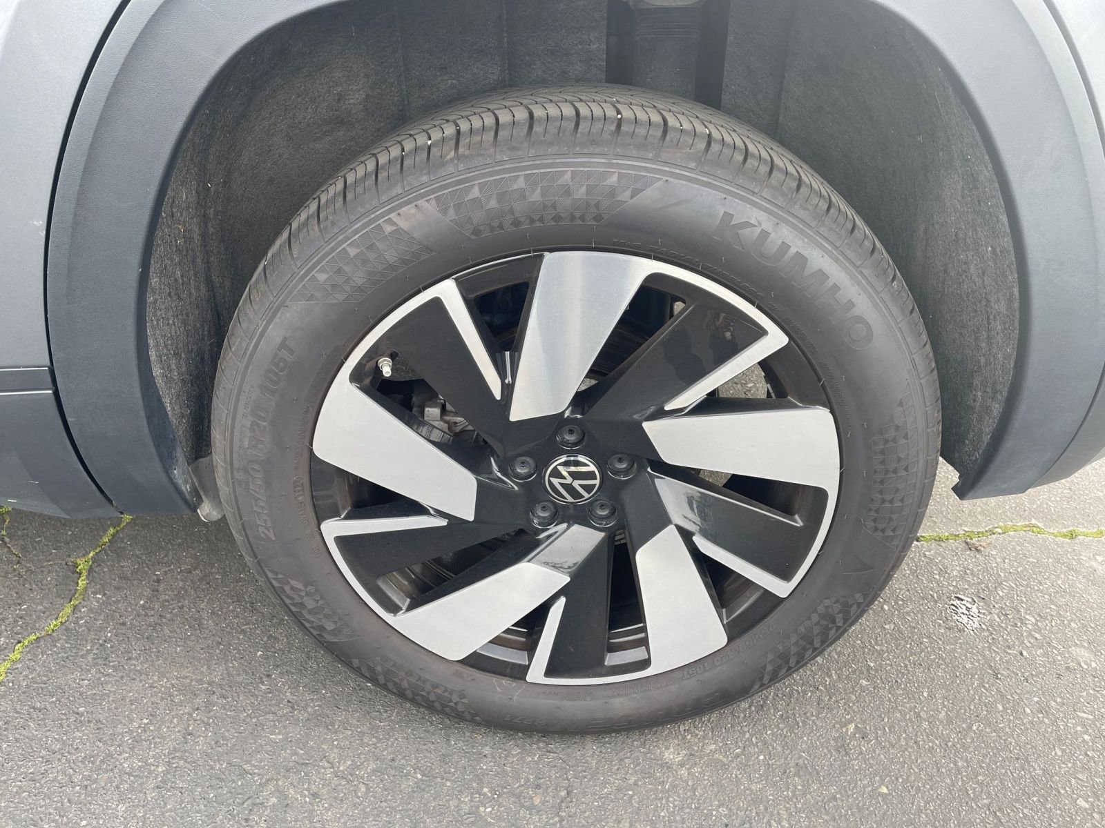 Thumbnail: 2025 Volkswagen Atlas - 24