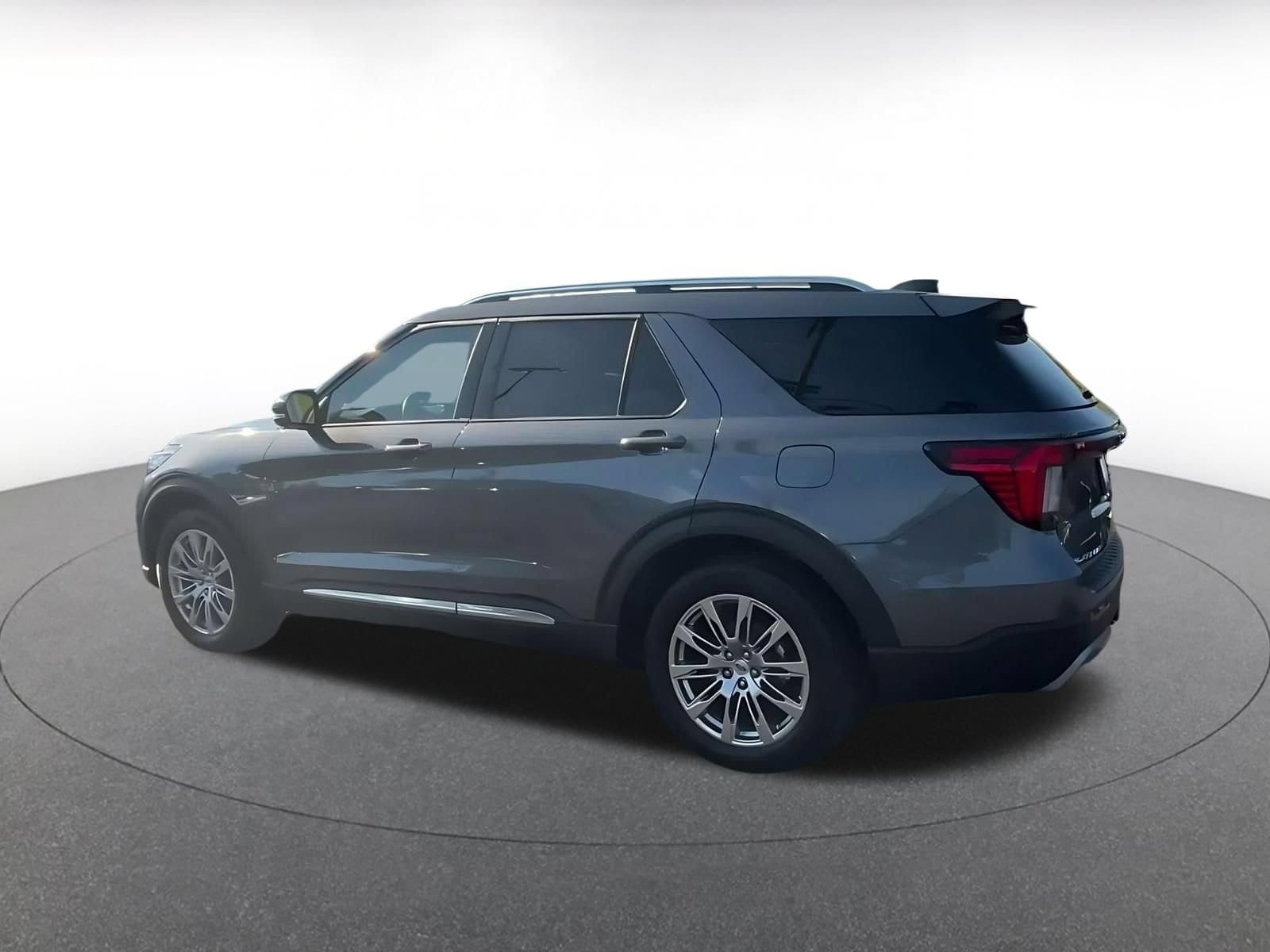 Thumbnail: 2026 Ford Explorer - 10