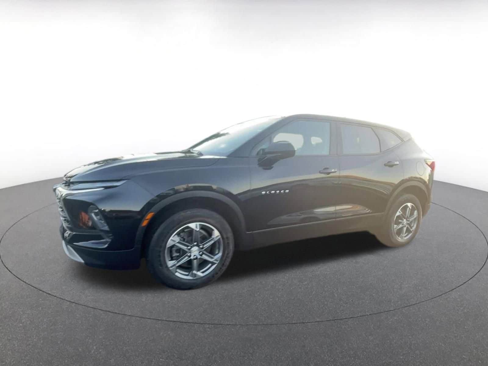 Thumbnail: 2025 Chevrolet Blazer - 8