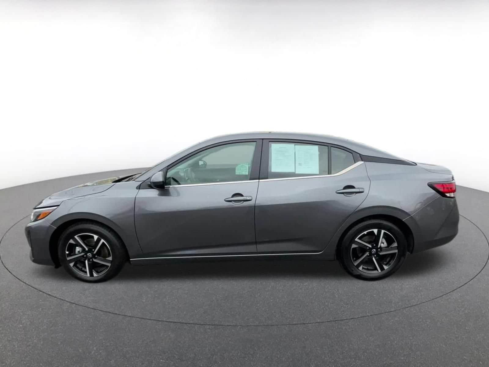 Thumbnail: 2025 Nissan Sentra - 9