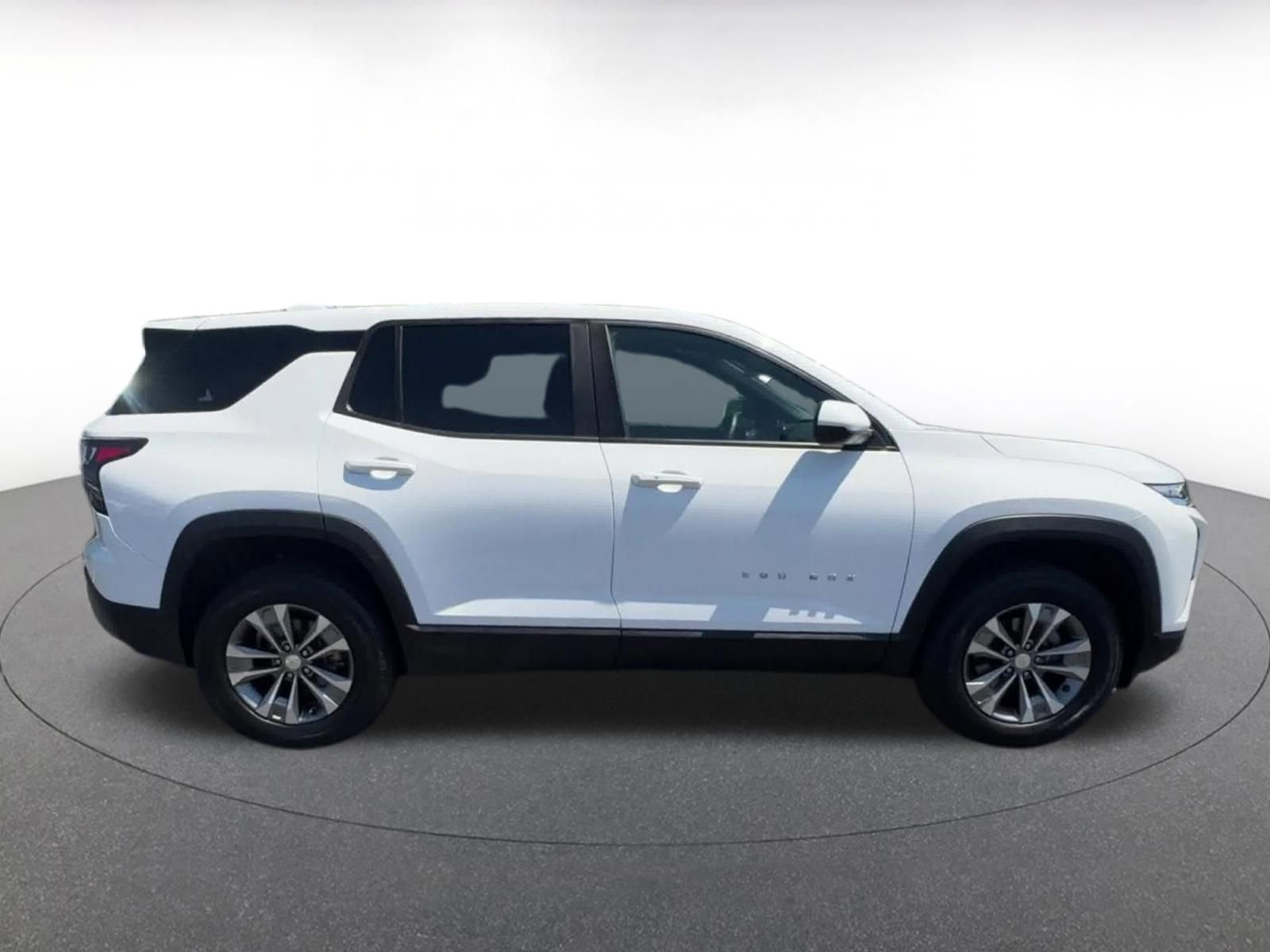 Thumbnail: 2025 Chevrolet Equinox - 16