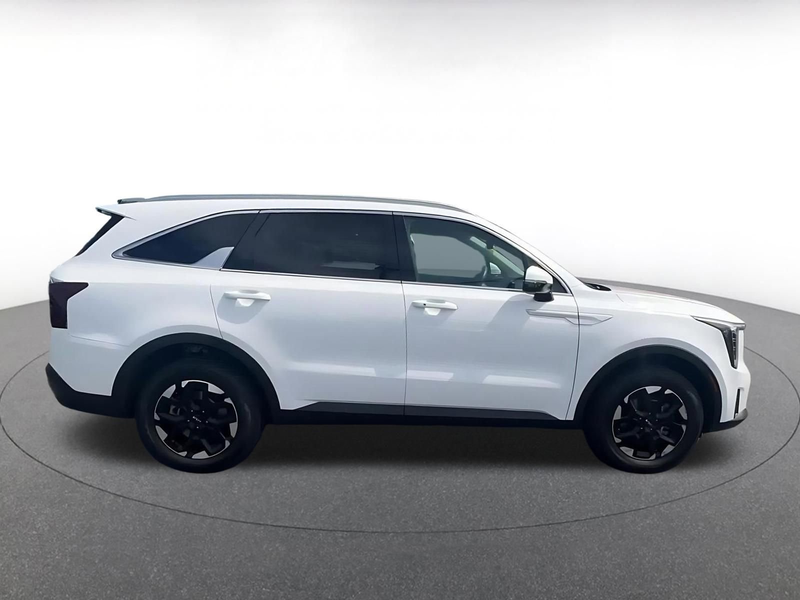 Thumbnail: 2024 Kia Sorento - 16