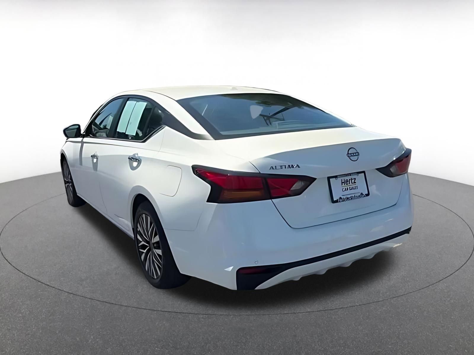 Thumbnail: 2025 Nissan Altima - 16