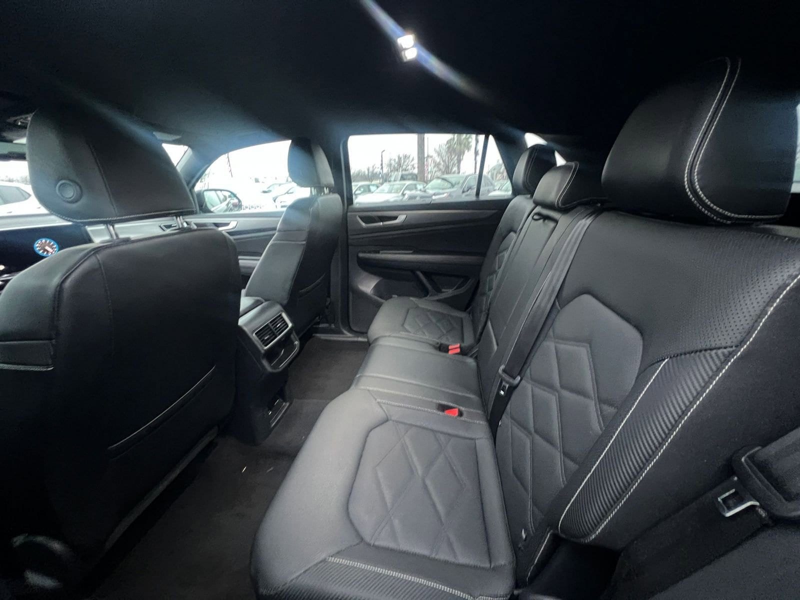 Thumbnail: 2025 Volkswagen Atlas - 25