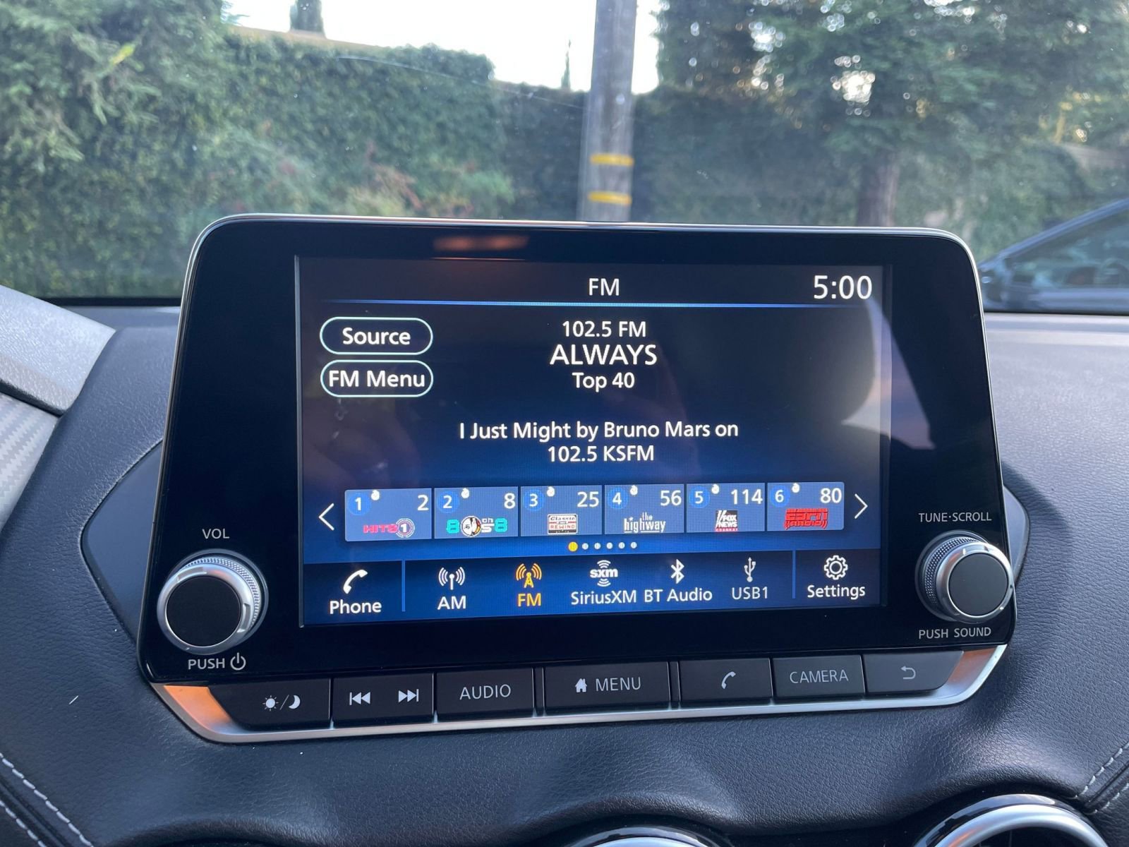 Thumbnail: 2025 Nissan Sentra - 20