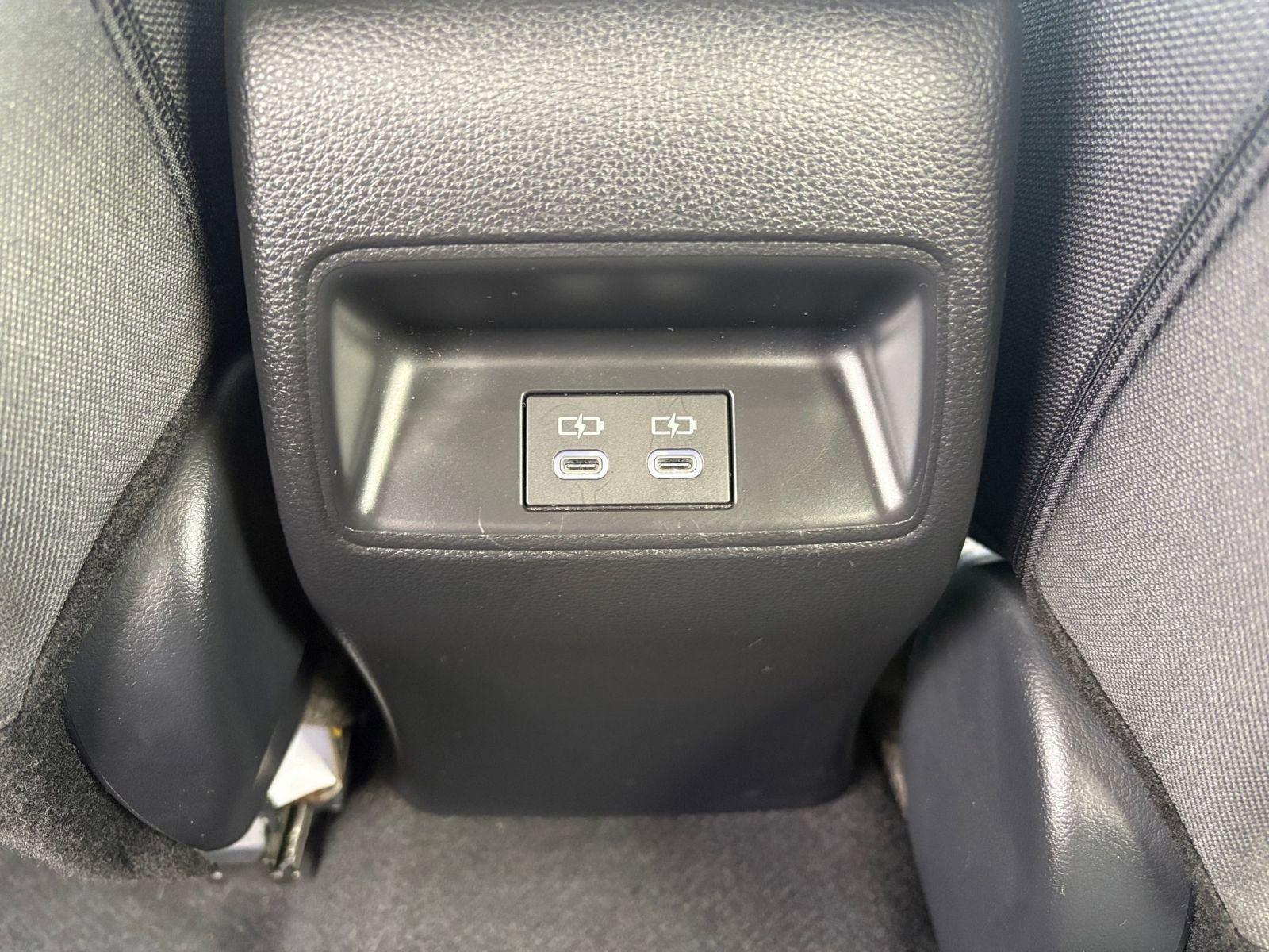 Thumbnail: 2025 Toyota Corolla - 23