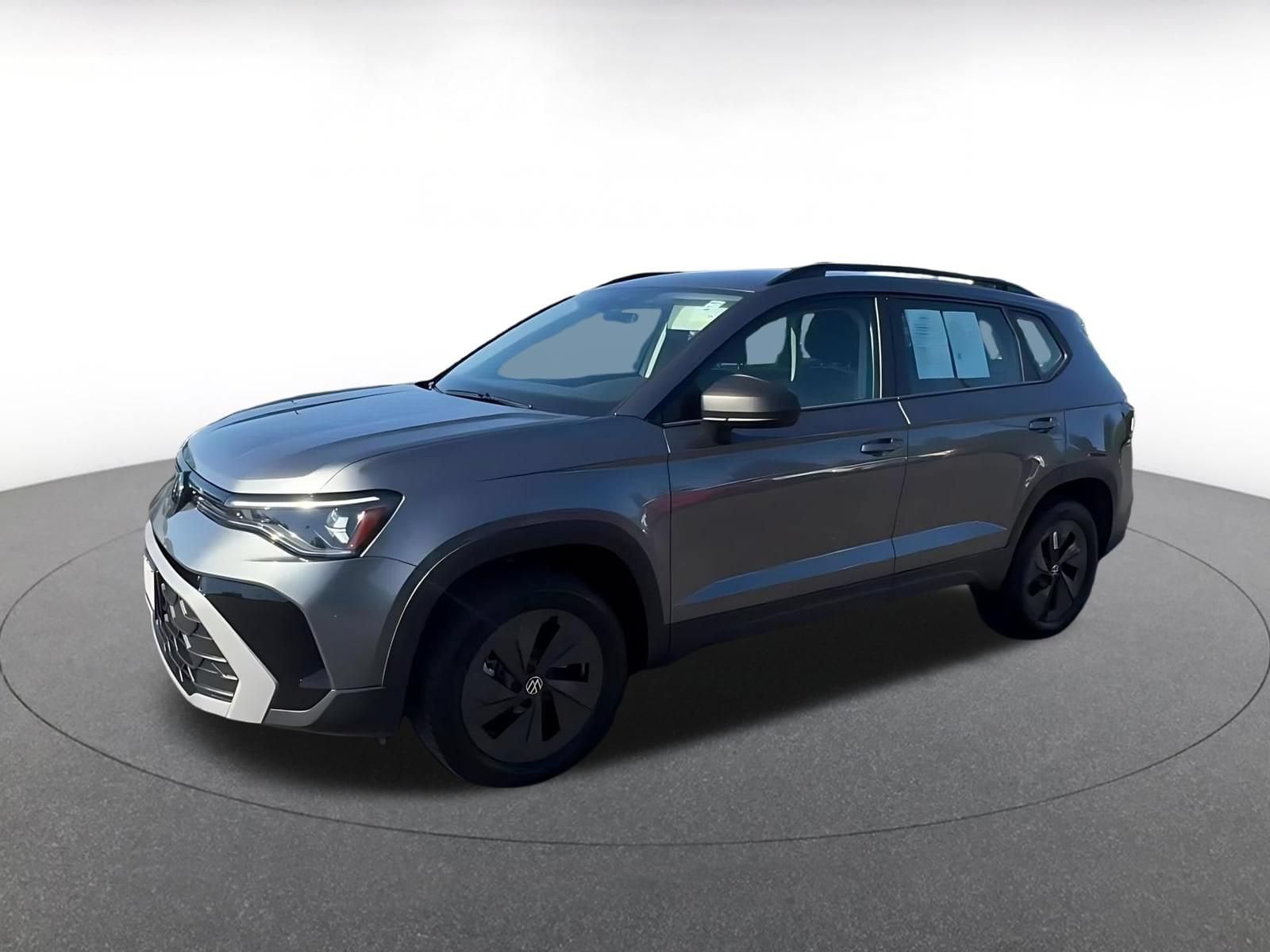 Thumbnail: 2026 Volkswagen Taos - 8