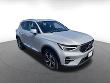 2024 Volvo XC40 B5 Core -
                  Sacramento, CA