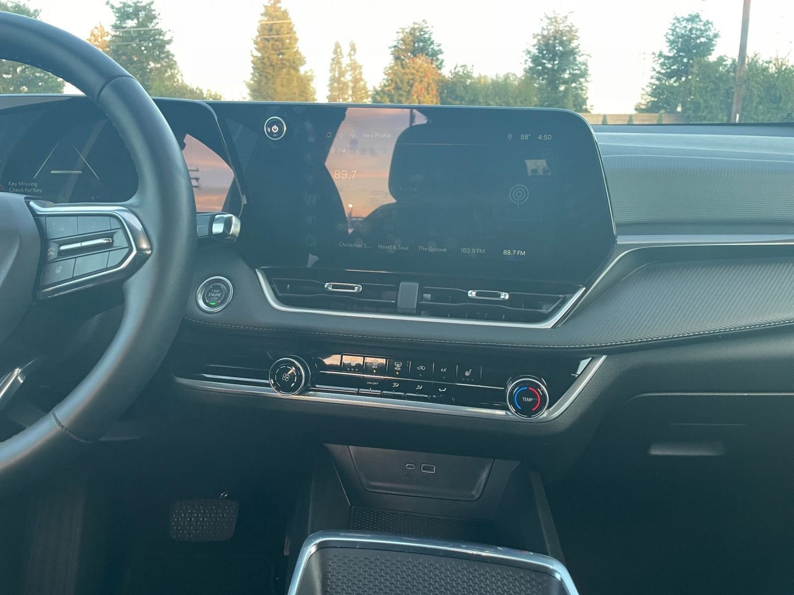 Thumbnail: 2025 Chevrolet Equinox - 18