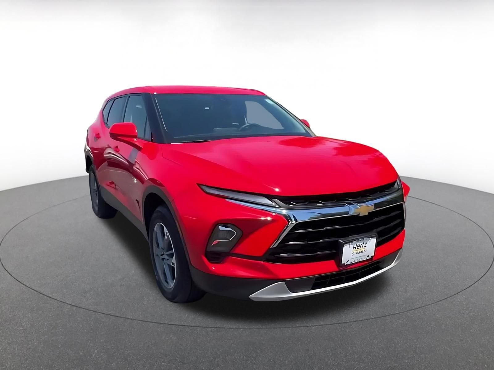 Thumbnail: 2025 Chevrolet Blazer - 3