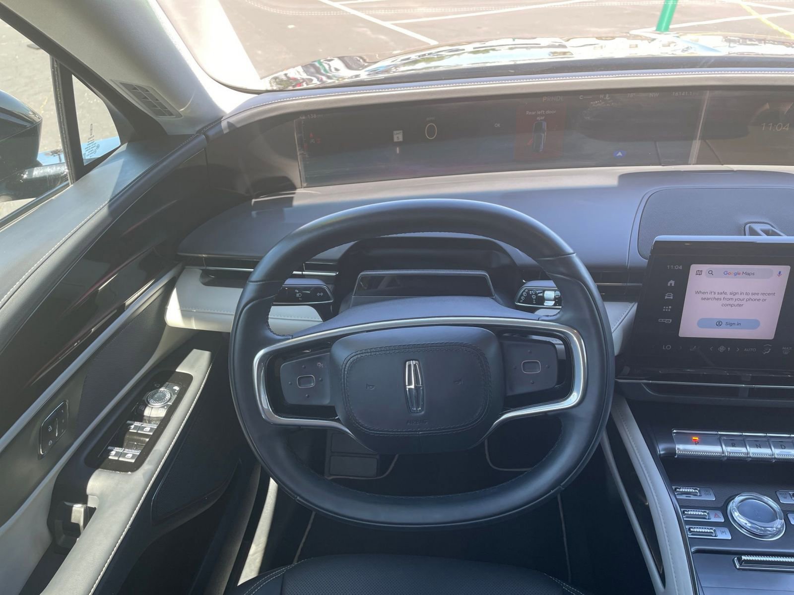 Thumbnail: 2024 Lincoln Nautilus - 28