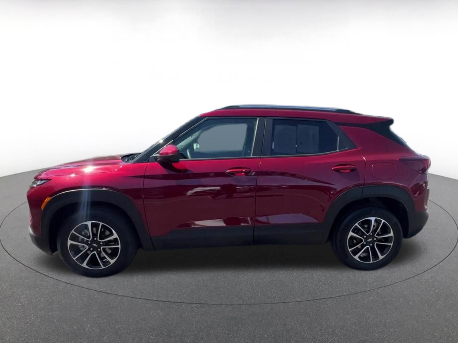 Thumbnail: 2025 Chevrolet TrailBlazer - 9