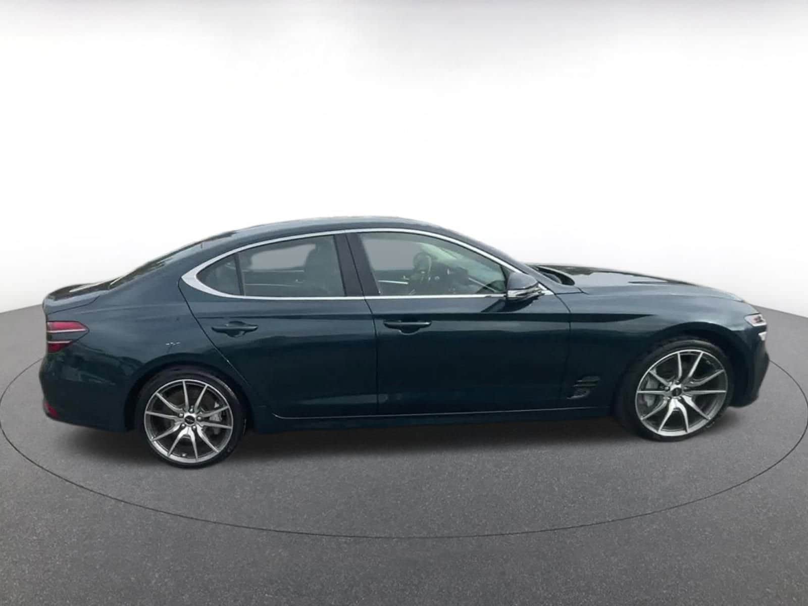 Thumbnail: 2025 Genesis G70 - 16