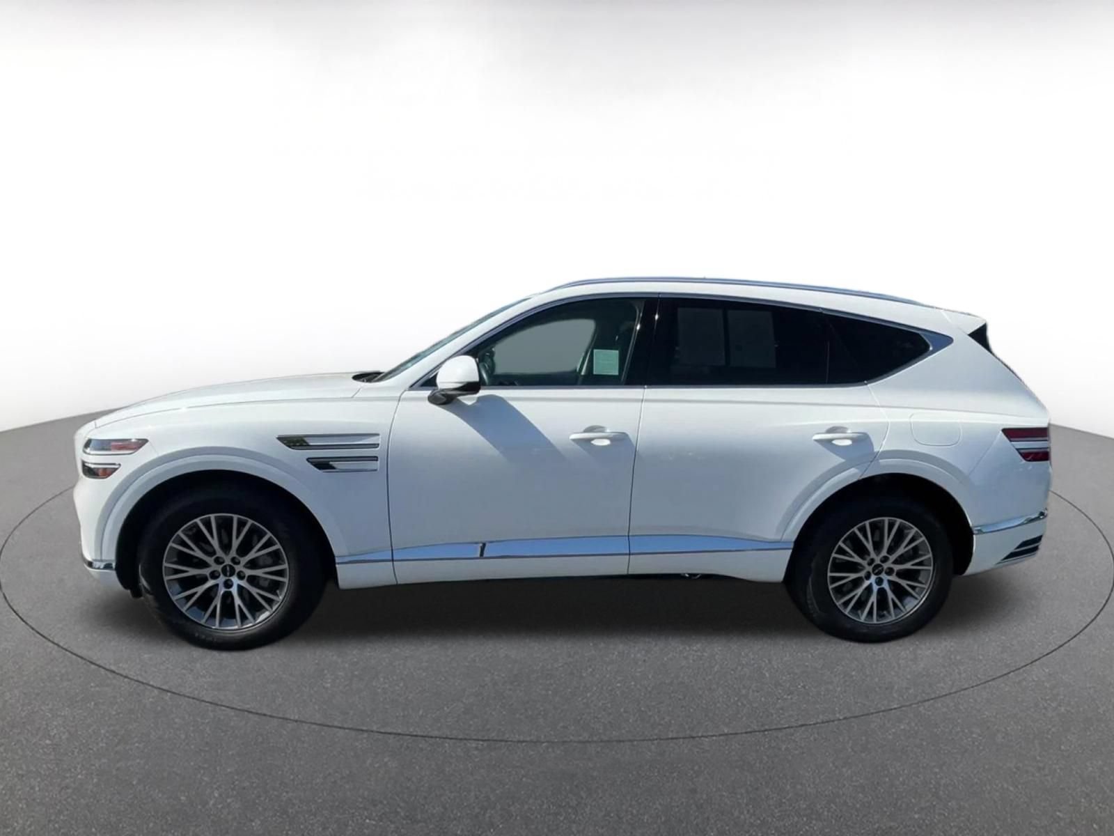 Thumbnail: 2026 Genesis GV80 - 8