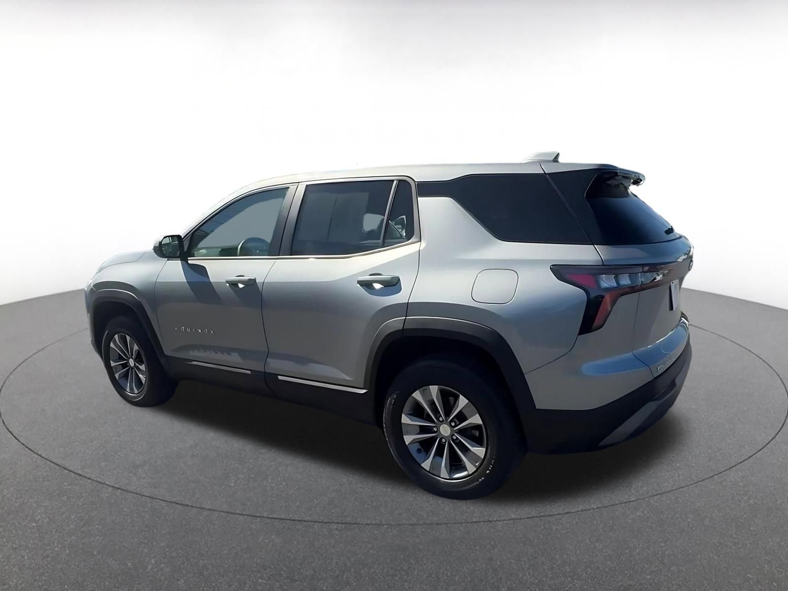 Thumbnail: 2025 Chevrolet Equinox - 10