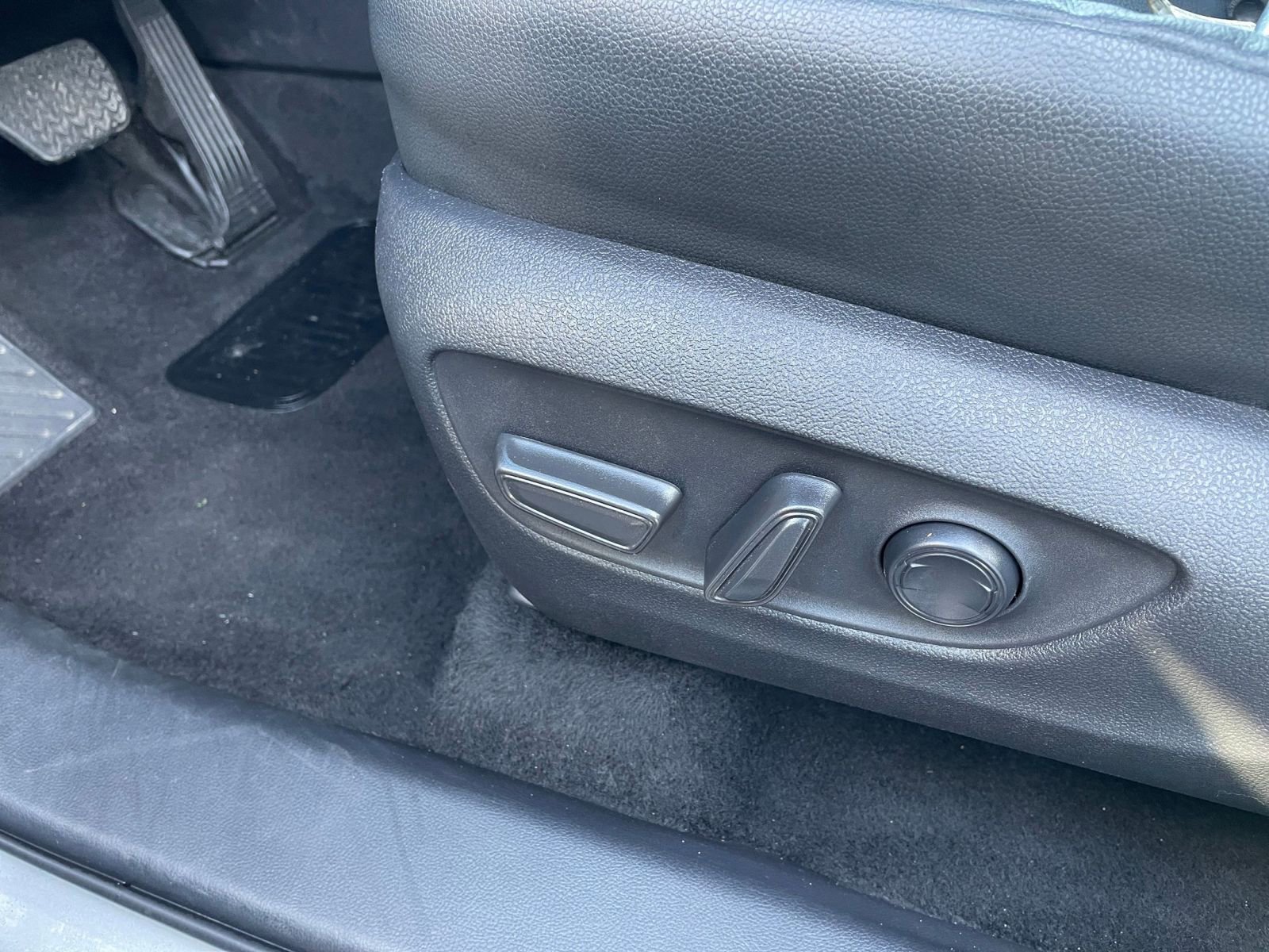 Thumbnail: 2025 Toyota Grand Highlander - 23