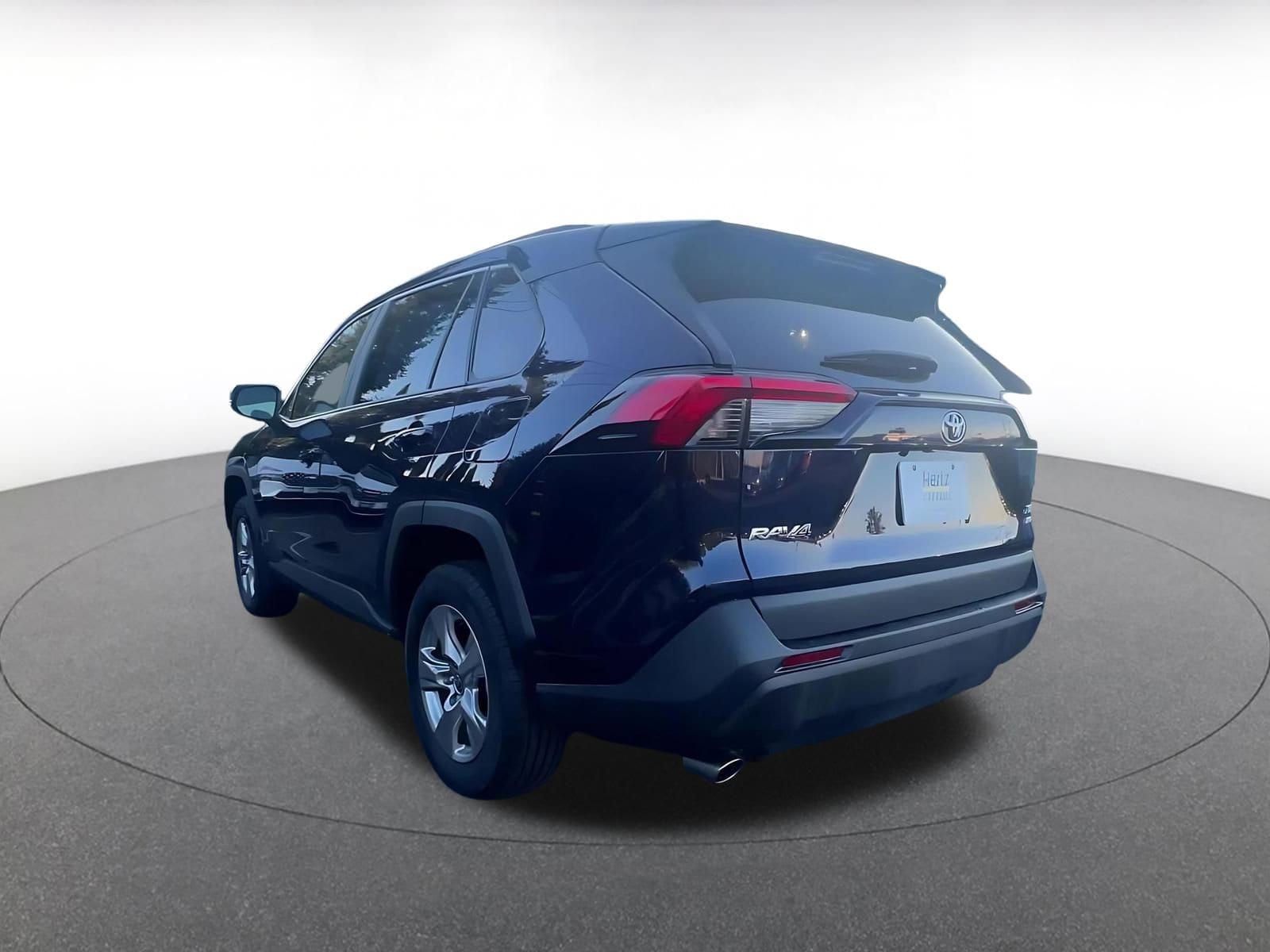 Thumbnail: 2025 Toyota RAV4 - 11