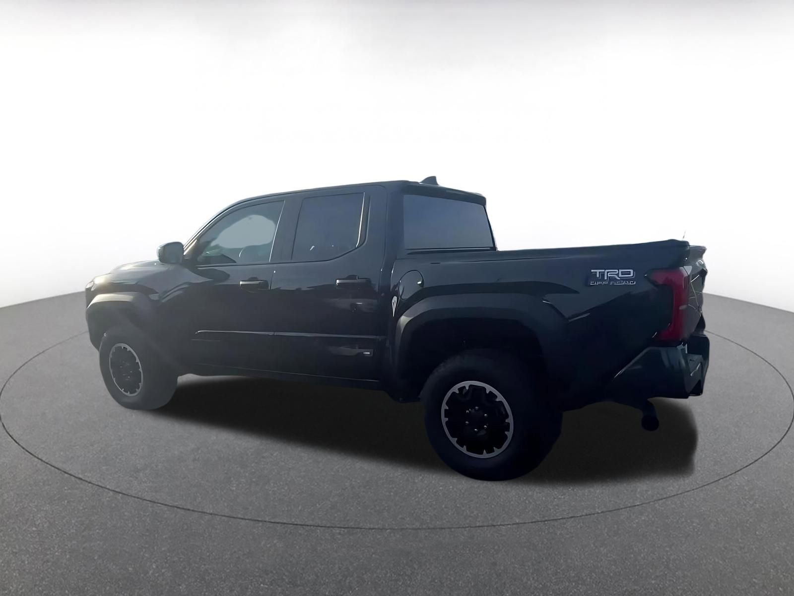 Thumbnail: 2025 Toyota Tacoma - 10