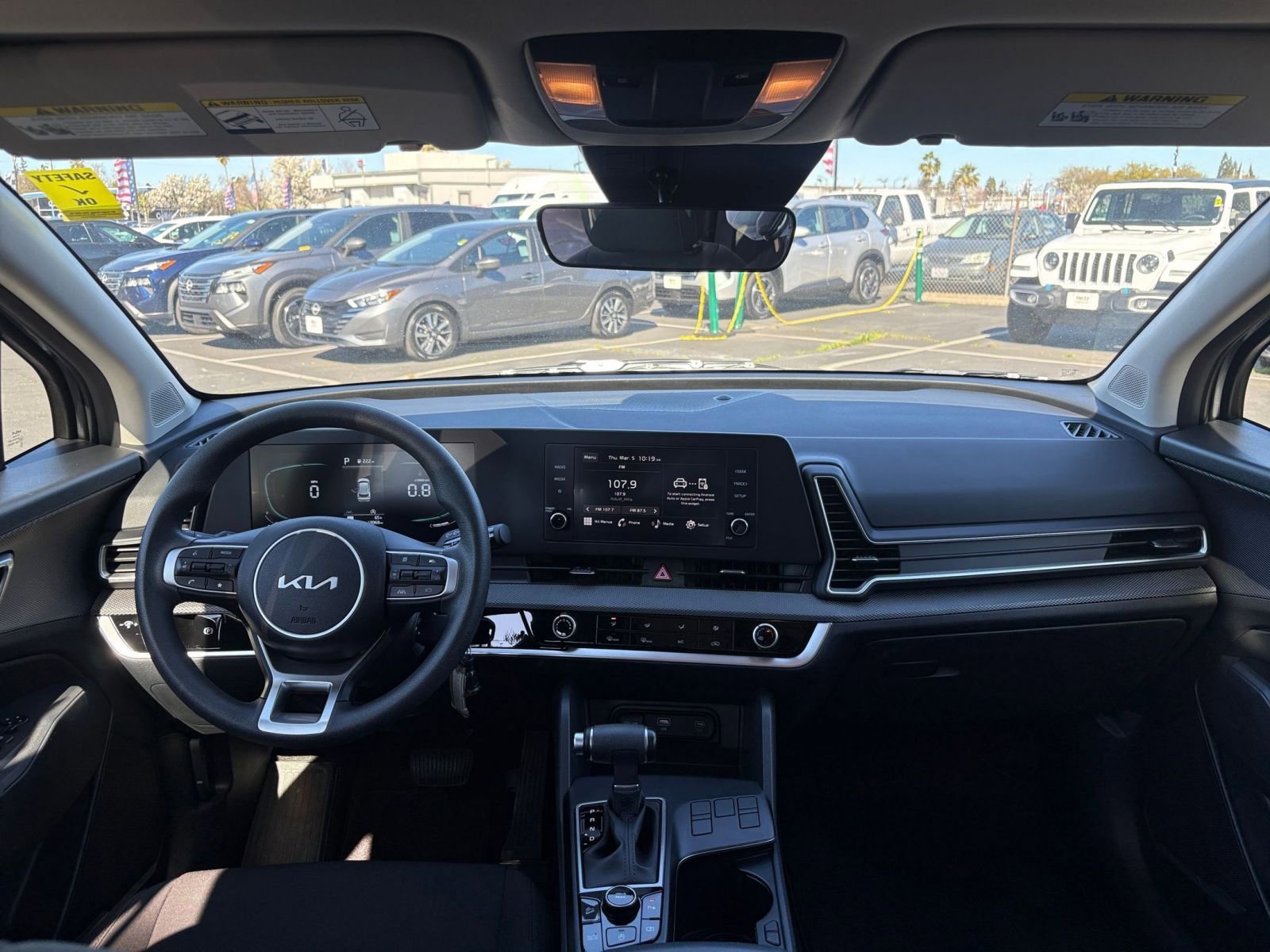 Thumbnail: 2025 Kia Sportage - 32